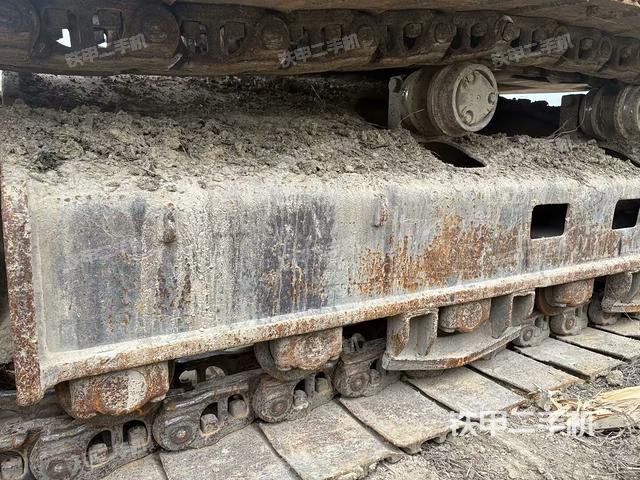 右側(cè)履帶整體（行走機(jī)構(gòu)）