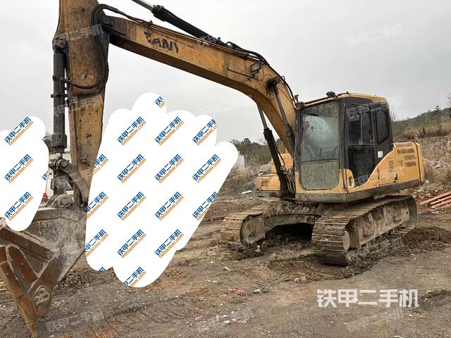 右后45(整機(jī)外觀) 右后45(整機(jī)外觀)