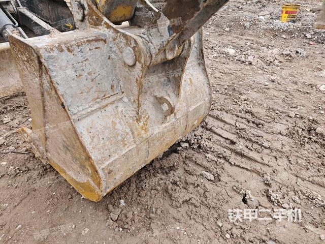 鏟斗45度（工作和回轉(zhuǎn)裝置）