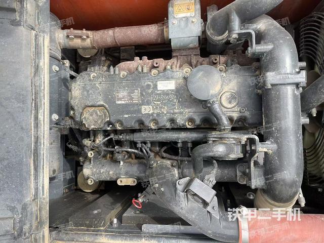 發(fā)動(dòng)機(jī)整體俯視（整機(jī)外觀）