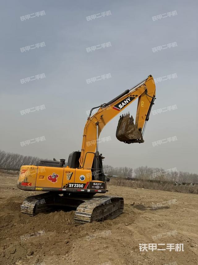 整機右后45°（整機外觀）