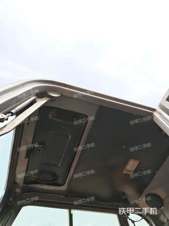 頂棚整體（駕駛室部分）