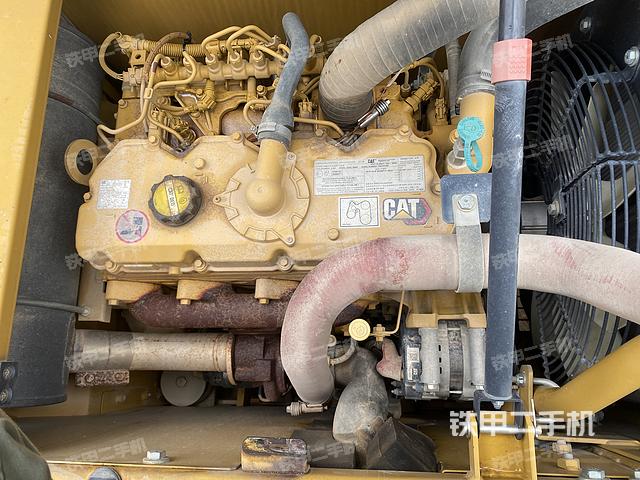 发动机整体俯视（整机外观）