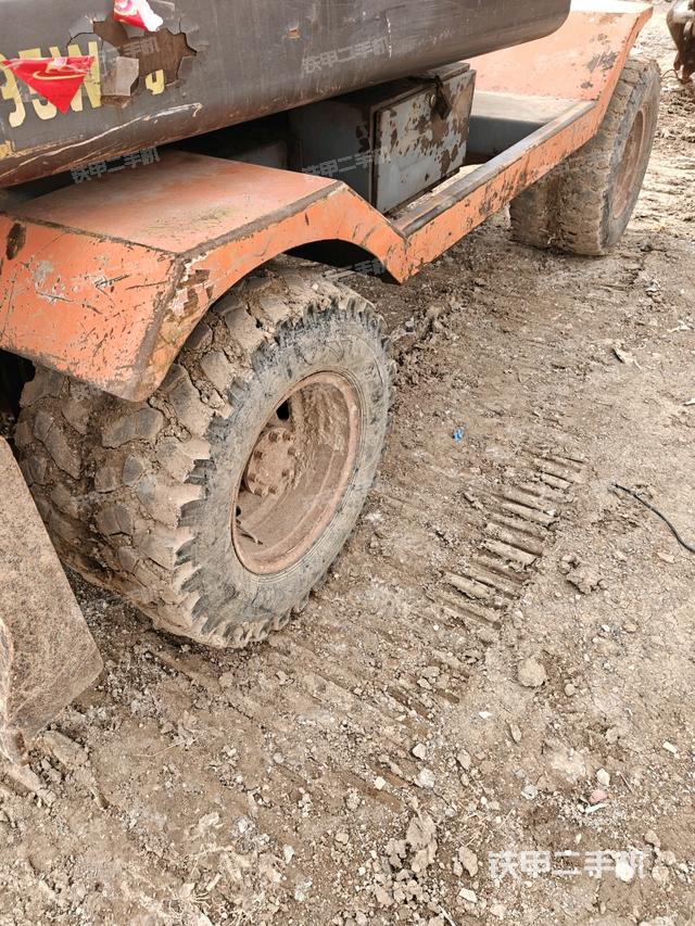 右側(cè)履帶整體?（行走機構(gòu)）