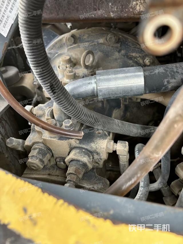 液壓泵室（大件艙室）