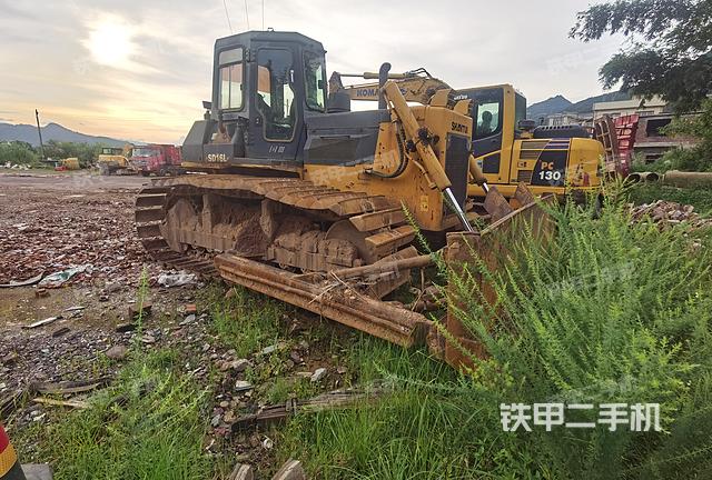 整机左侧（设备外观及核心部件）