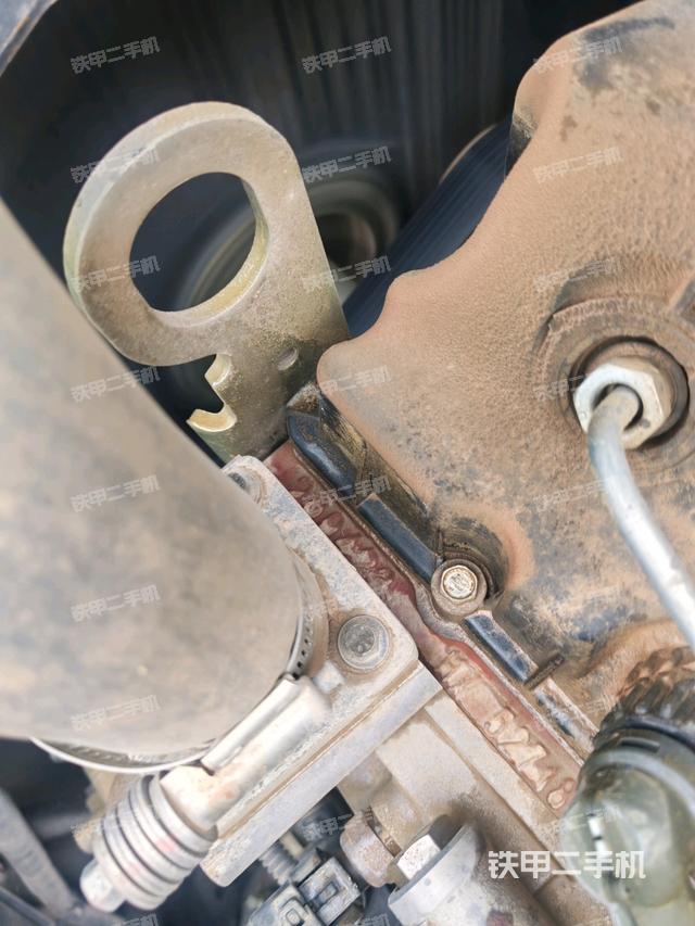 中央回轉(zhuǎn)接頭特寫(上車部件) 中央回轉(zhuǎn)接頭特寫(上車部件)