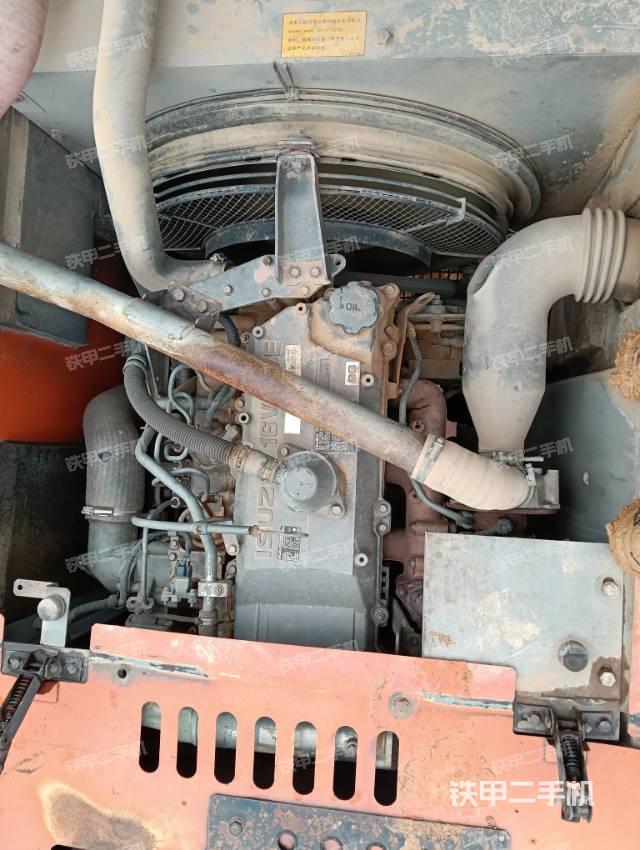 發(fā)動(dòng)機(jī)整體俯視（整機(jī)外觀）