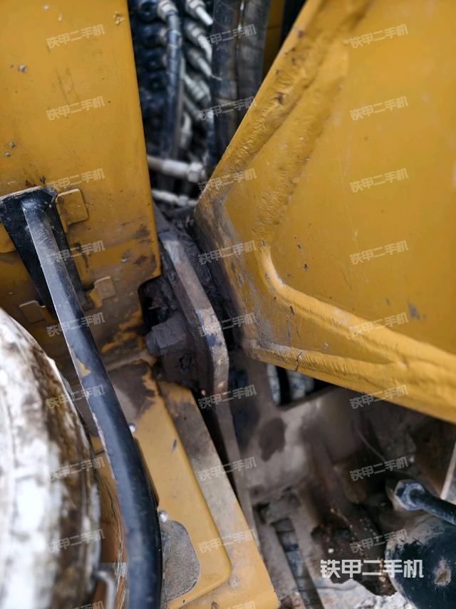 大臂根部?斜（工作和回轉裝置）