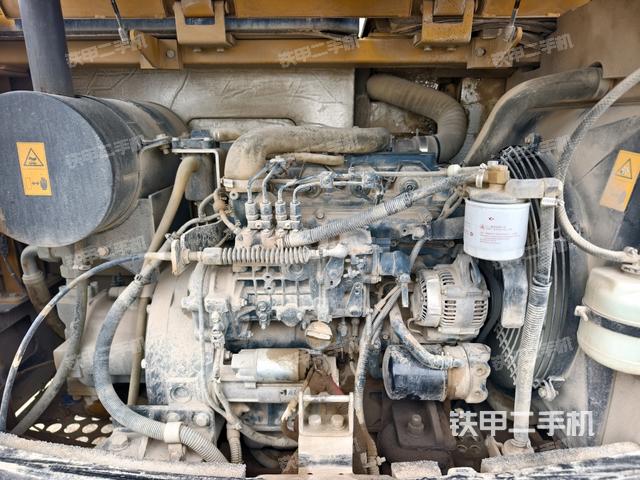 發(fā)動機室(上車部件) 發(fā)動機室(上車部件)