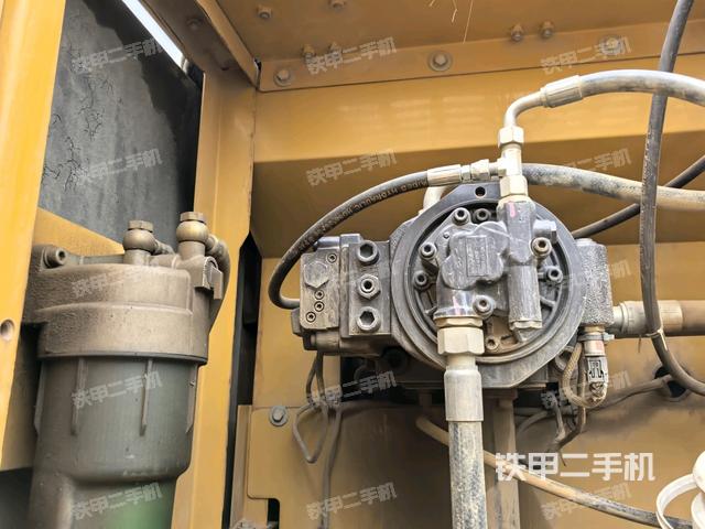 液压泵室(大件舱室) 液压泵室(大件舱室)