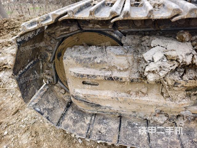 左側(cè)行走馬達(dá)蓋板（行走機(jī)構(gòu)）