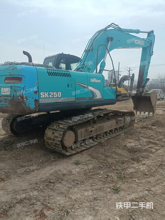 整機右后45°（整機外觀）