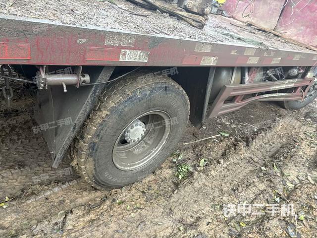 工作裝置4（工作裝置）