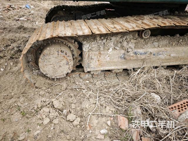 右驅(qū)動(dòng)輪（行走機(jī)構(gòu)）