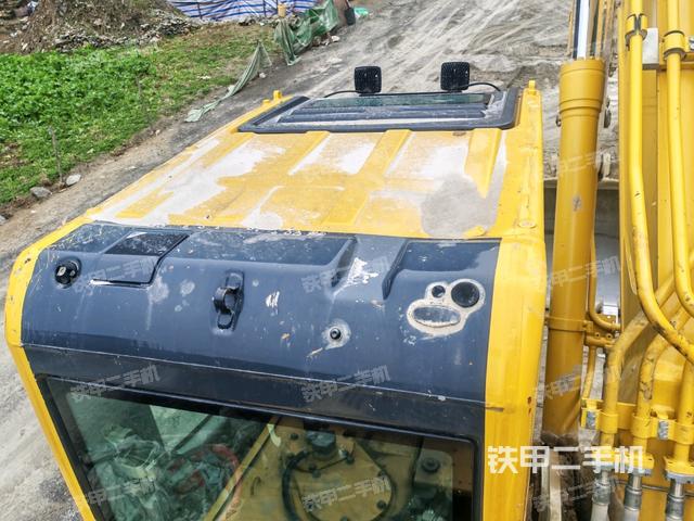 駕駛室頂部俯視（上車部件）