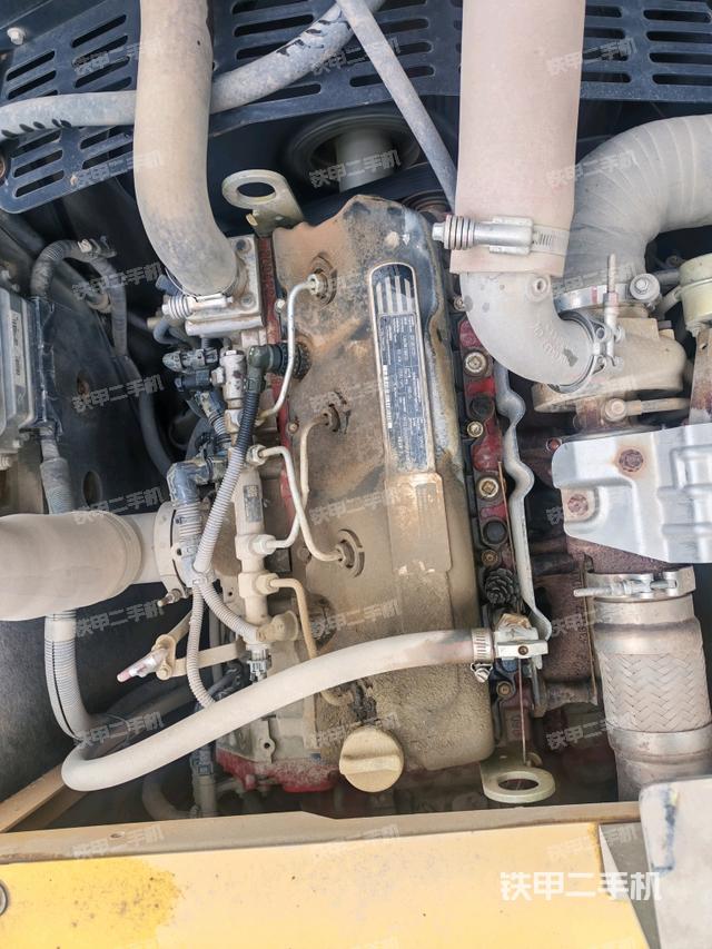 發(fā)動(dòng)機(jī)室(上車部件) 發(fā)動(dòng)機(jī)室(上車部件)