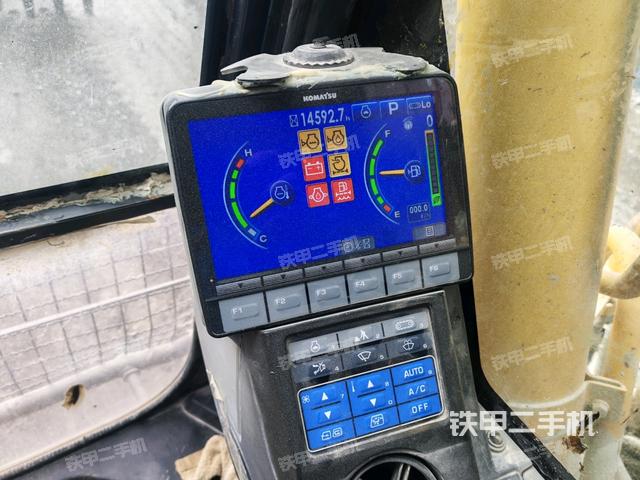 小時(shí)表（駕駛室部分）