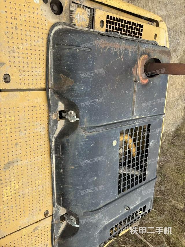 中央回轉(zhuǎn)接頭特寫（上車部件）