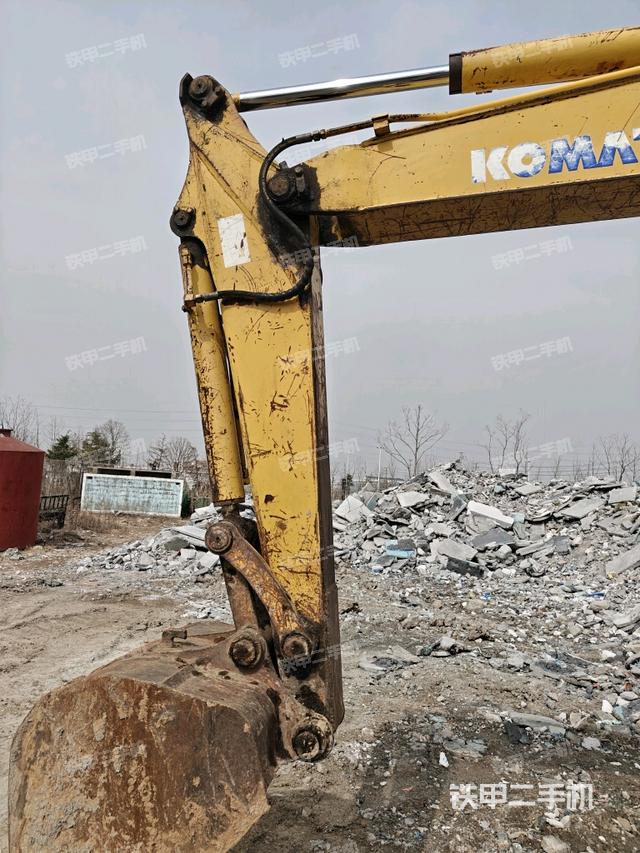 小臂整體左后（工作和回轉(zhuǎn)裝置）