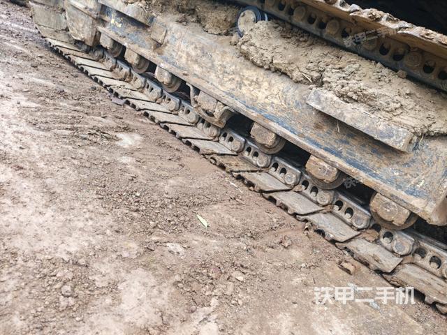 左導(dǎo)向輪(行走機(jī)構(gòu)) 左導(dǎo)向輪(行走機(jī)構(gòu))