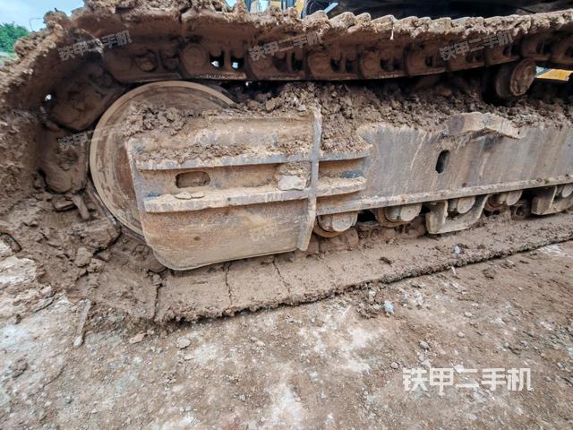 右驅動輪(行走機構) 右驅動輪(行走機構)