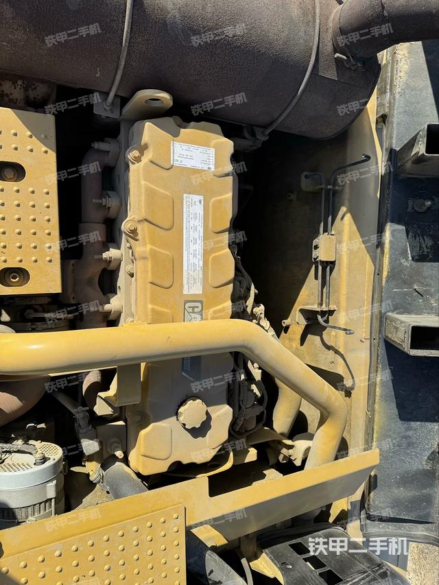 發(fā)動機(jī)整體俯視（整機(jī)外觀）