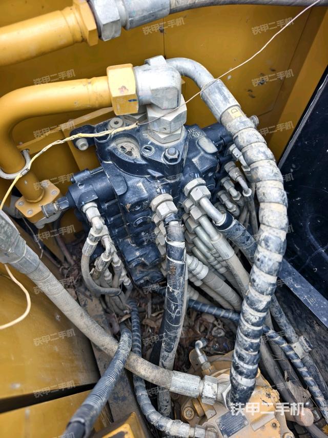 分配閥（上車部件）