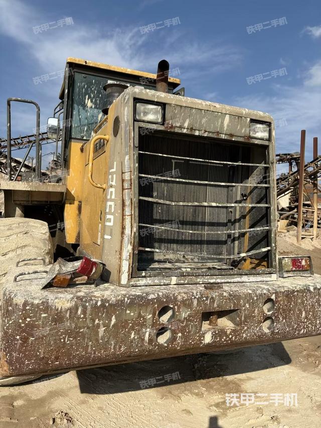 正后方（整機(jī)外觀）