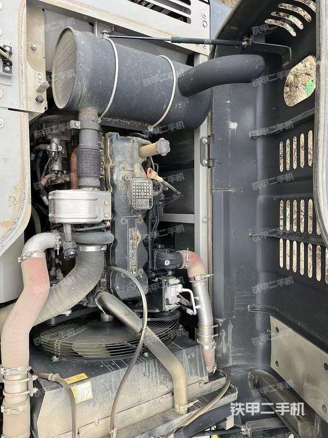 发动机整体俯视（整机外观）