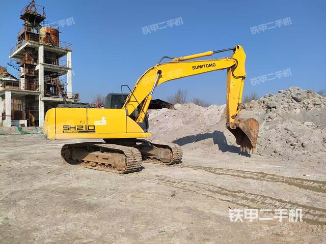 整機(jī)右后45°(整機(jī)外觀) 整機(jī)右后45°(整機(jī)外觀)