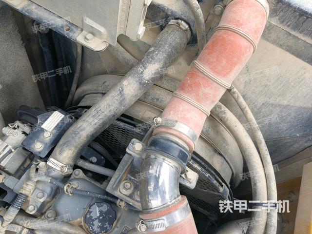 气门室盖螺丝特写（上车部件）