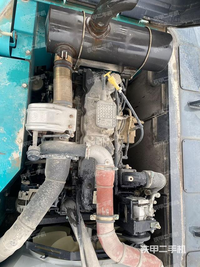 發(fā)動(dòng)機(jī)整體俯視（整機(jī)外觀）