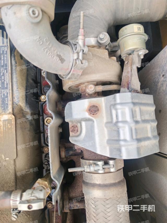 氣門室蓋螺絲特寫(上車部件) 氣門室蓋螺絲特寫(上車部件)