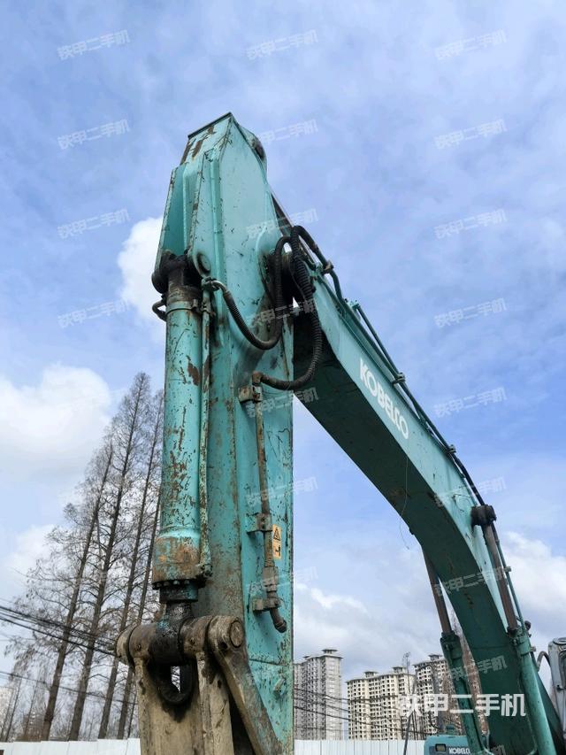 小臂整體左后（工作和回轉(zhuǎn)裝置）