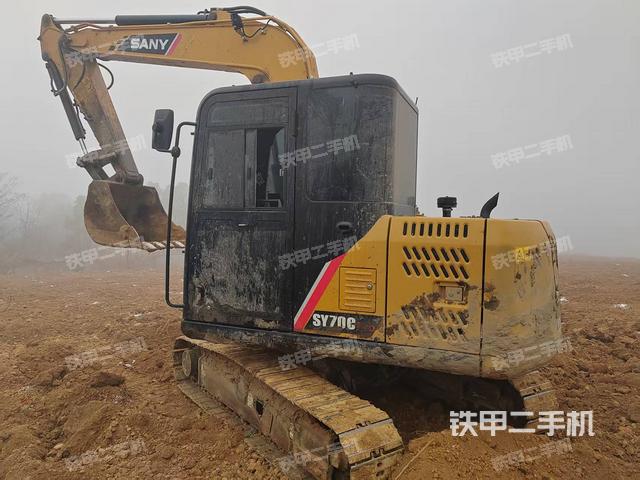 三一重工SY70C挖掘机