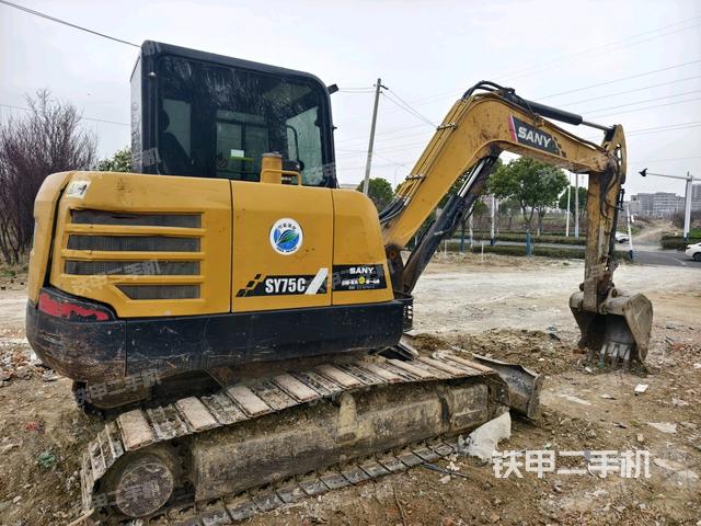 右后45(整機外觀) 右后45(整機外觀)