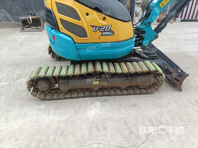 单侧履带整体（整机外观）