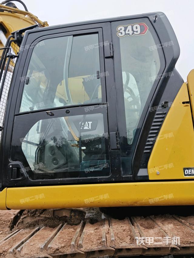 駕駛室正側（駕駛室部分）