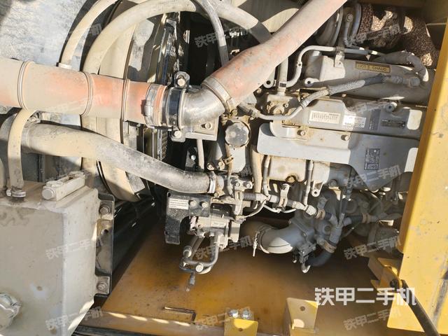 發(fā)動機(jī)室(上車部件) 發(fā)動機(jī)室(上車部件)