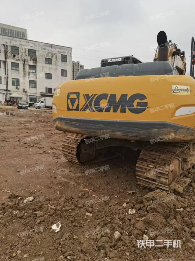 整機(jī)右后45°（整機(jī)外觀）