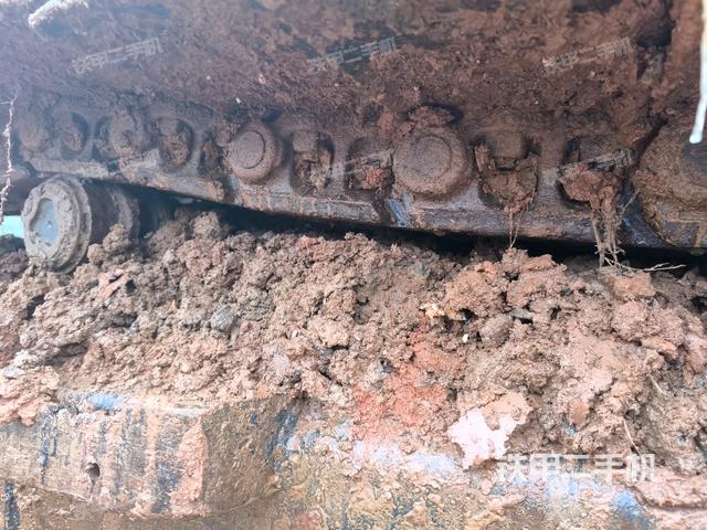 左側履帶整體?（行走機構）