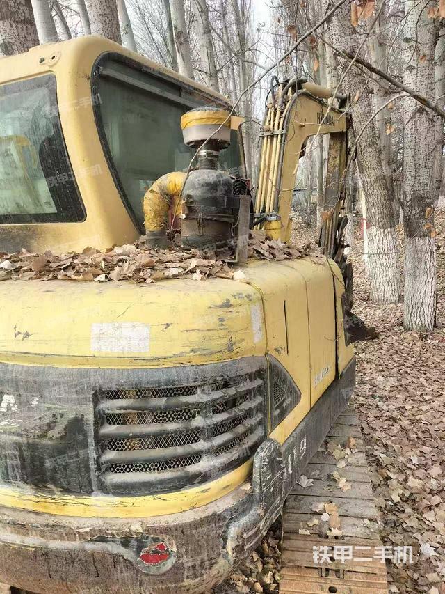 整機右后45°（整機外觀）