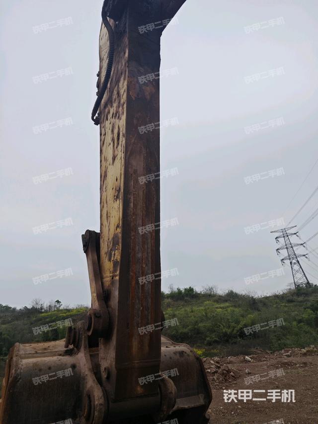 小臂整體左后（工作和回轉(zhuǎn)裝置）