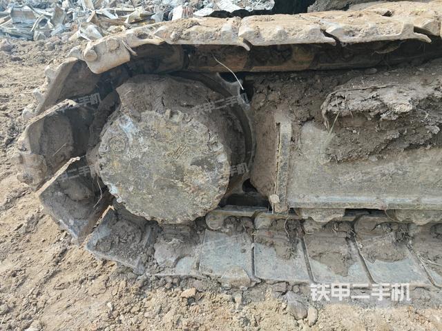 左驅(qū)動(dòng)輪（行走機(jī)構(gòu)）