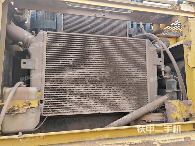 散熱器正面（大件艙室）