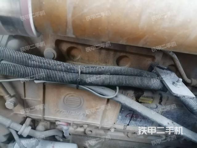 發(fā)動(dòng)機(jī)右側(cè)(整機(jī)外觀及大件) 發(fā)動(dòng)機(jī)右側(cè)(整機(jī)外觀及大件)