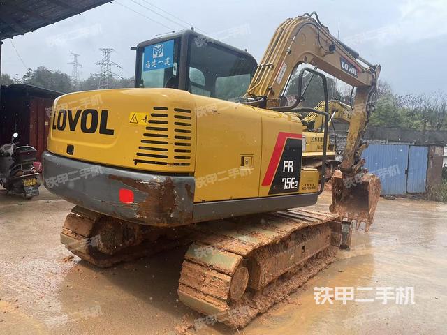 整機右后45°（整機外觀）