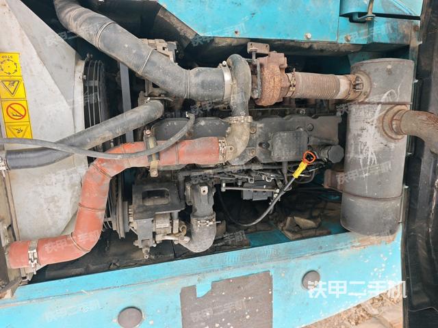 發(fā)動(dòng)機(jī)整體俯視（整機(jī)外觀）