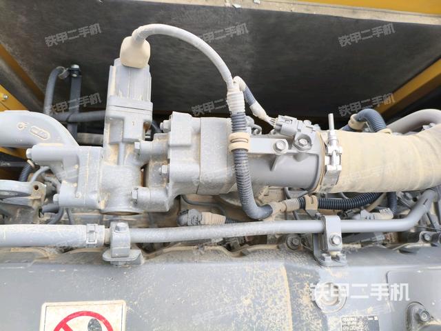 氣門室蓋螺絲特寫（上車部件）